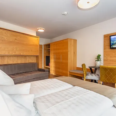 Hotel Almrausch-3