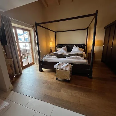 Hotel Alpine Palace-3