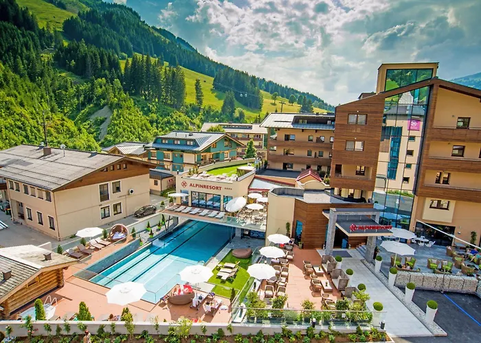 Pet Friendly hotel: Alpinresort Valsaa - Sport & Spa